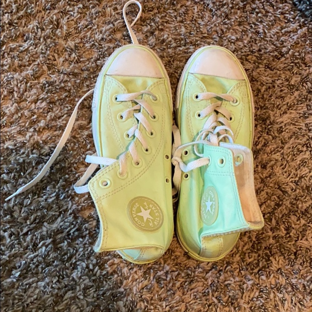 Glow in the dark converse